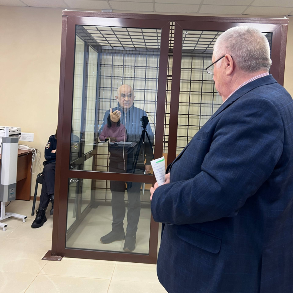 Взятка в 1600 рублей